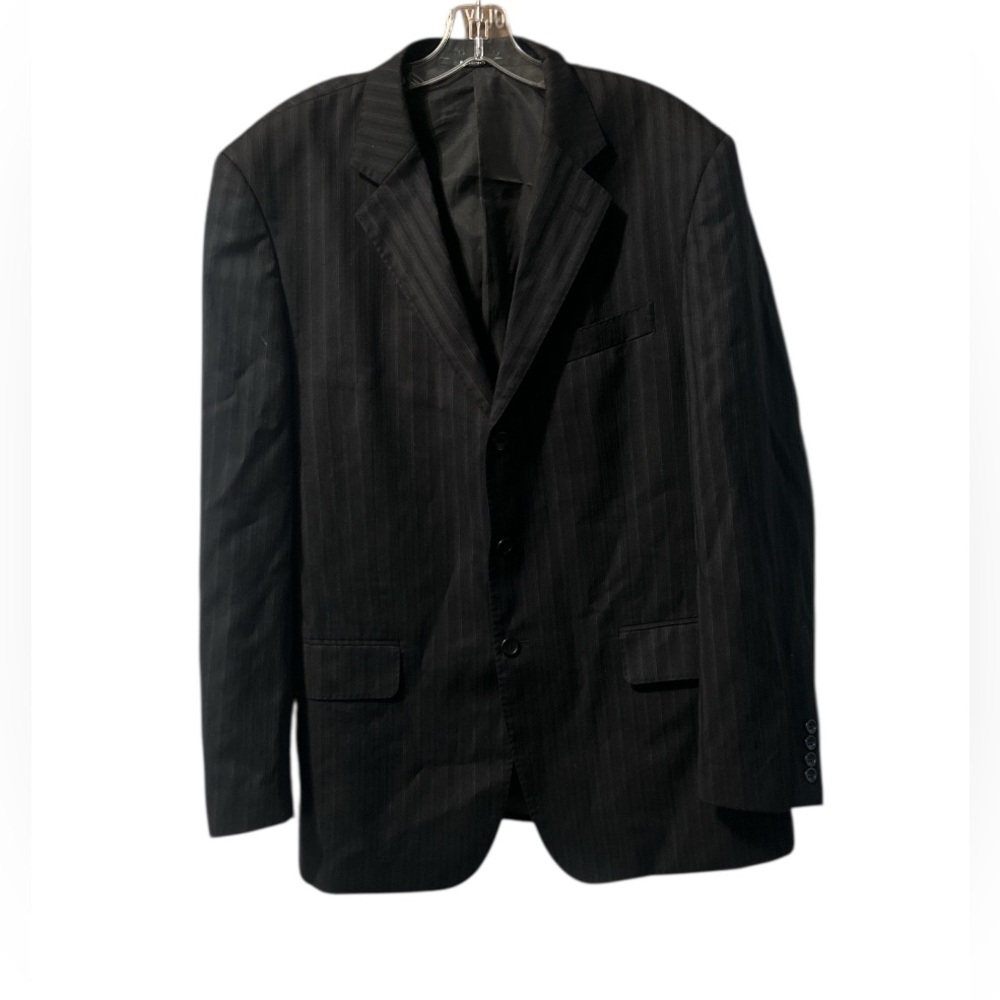 Men’s Blackberry Suit Blazer And Pants  Size 38 Black Striped (758)